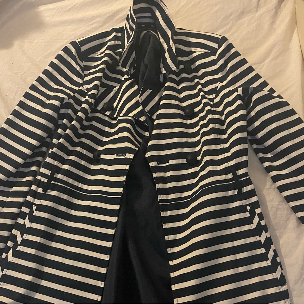 Express trench coat